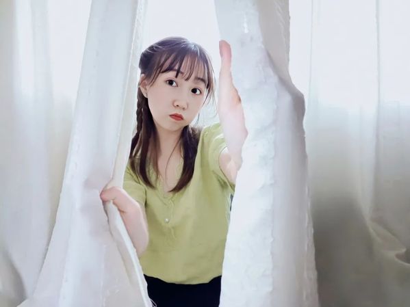 宅家如何用手机美美地自拍?