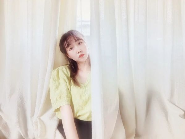 宅家如何用手机美美地自拍?
