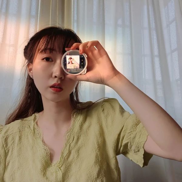 宅家如何用手机美美地自拍?