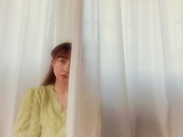 宅家如何用手机美美地自拍?